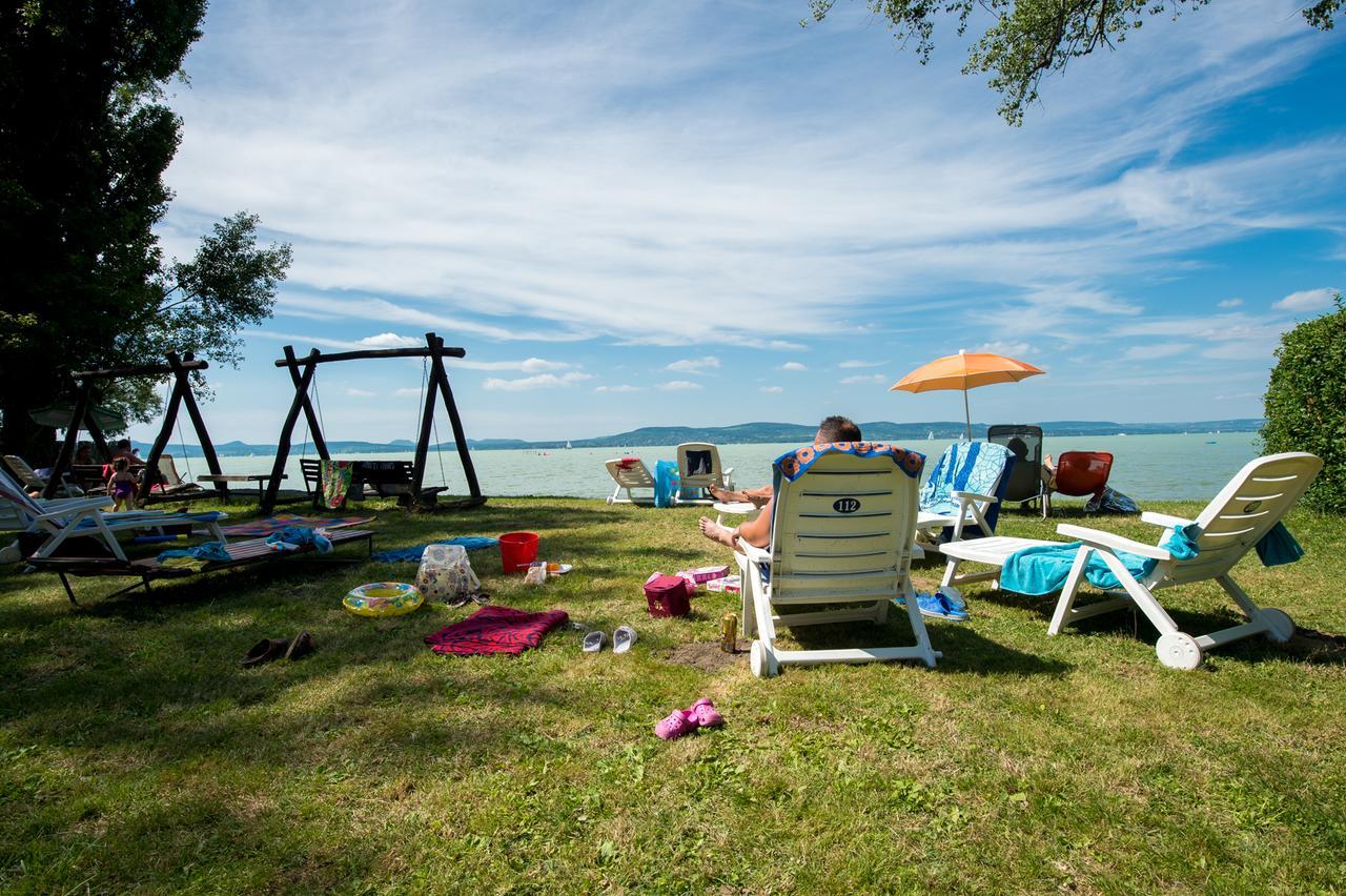 Familia Hotel Balatonboglár Εξωτερικό φωτογραφία