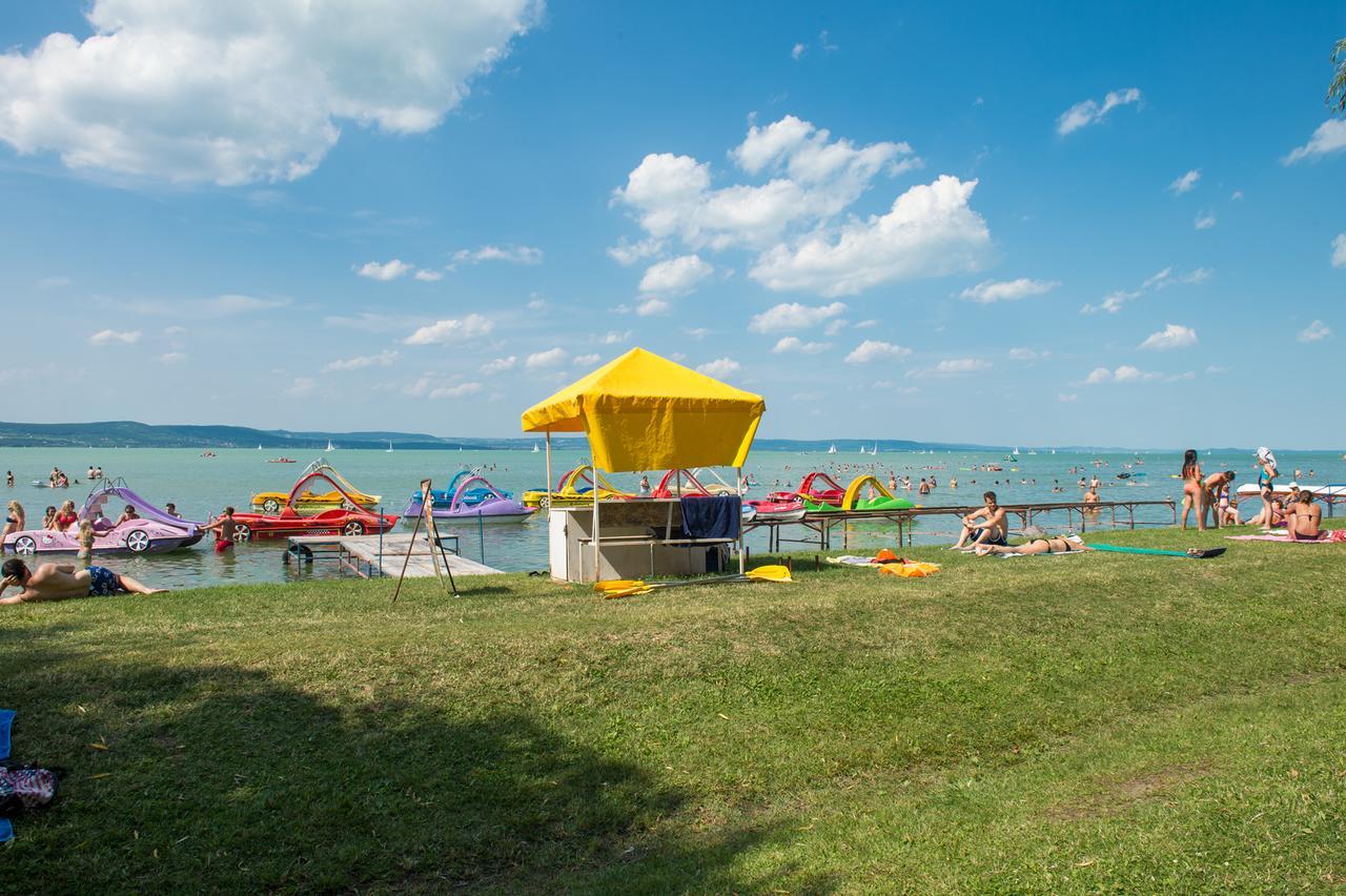 Familia Hotel Balatonboglár Εξωτερικό φωτογραφία
